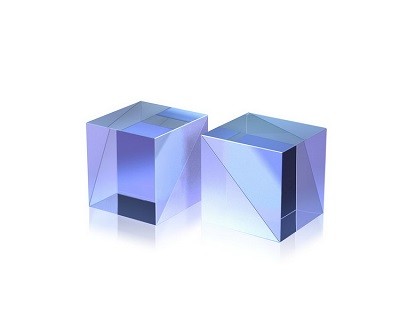 Polarizing Cubes for High Power Applications